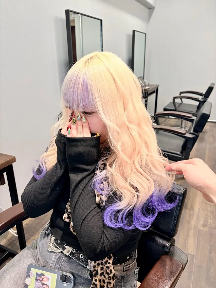 ロング カラー ブリーチ ケアブリーチ デザインカラー ハイトーンカラー パープルカラー 🆕ブリーチ髪質改善 🆕デザインカラーのヘアスタイル