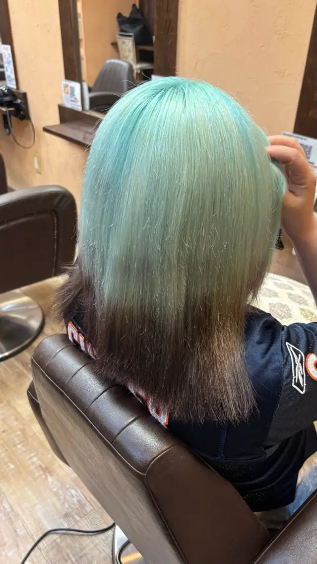 セミロング カラー ブリーチ ブラウンカラー ミント ヘアカラー トリートメント ブリーチカラー🎀 Himariのヘアスタイル