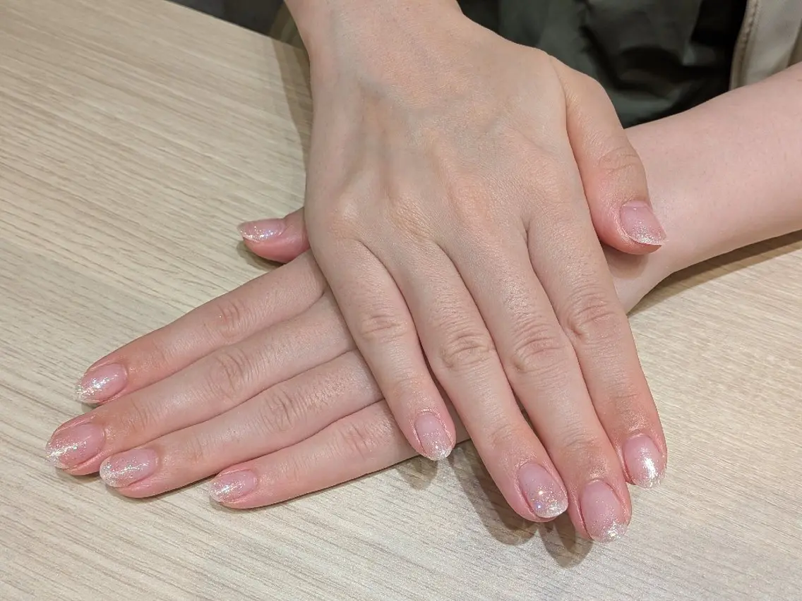 ネイル グラデーション ラメ(グリッター) ラメグラデーション ピンク 増田 ネイルステーションのネイルデザイン