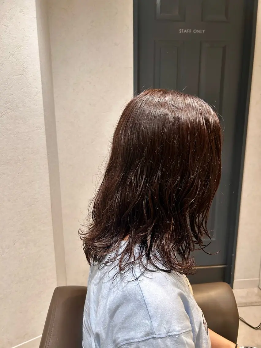 ミディアム カラー ブラウンカラー ピンクカラー ピンクブラウン ヘアカラー 保坂 駿太郎のヘアスタイル