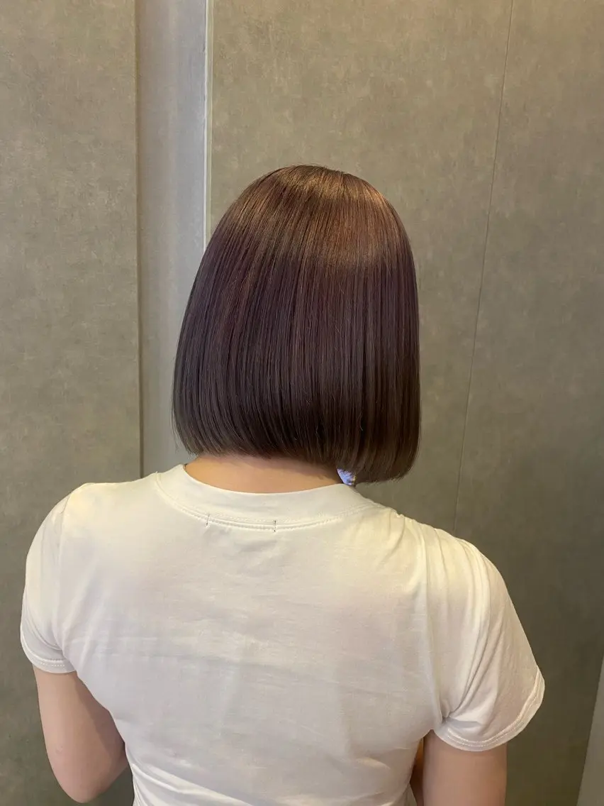 ミディアム 宮本 実璃のヘアスタイル