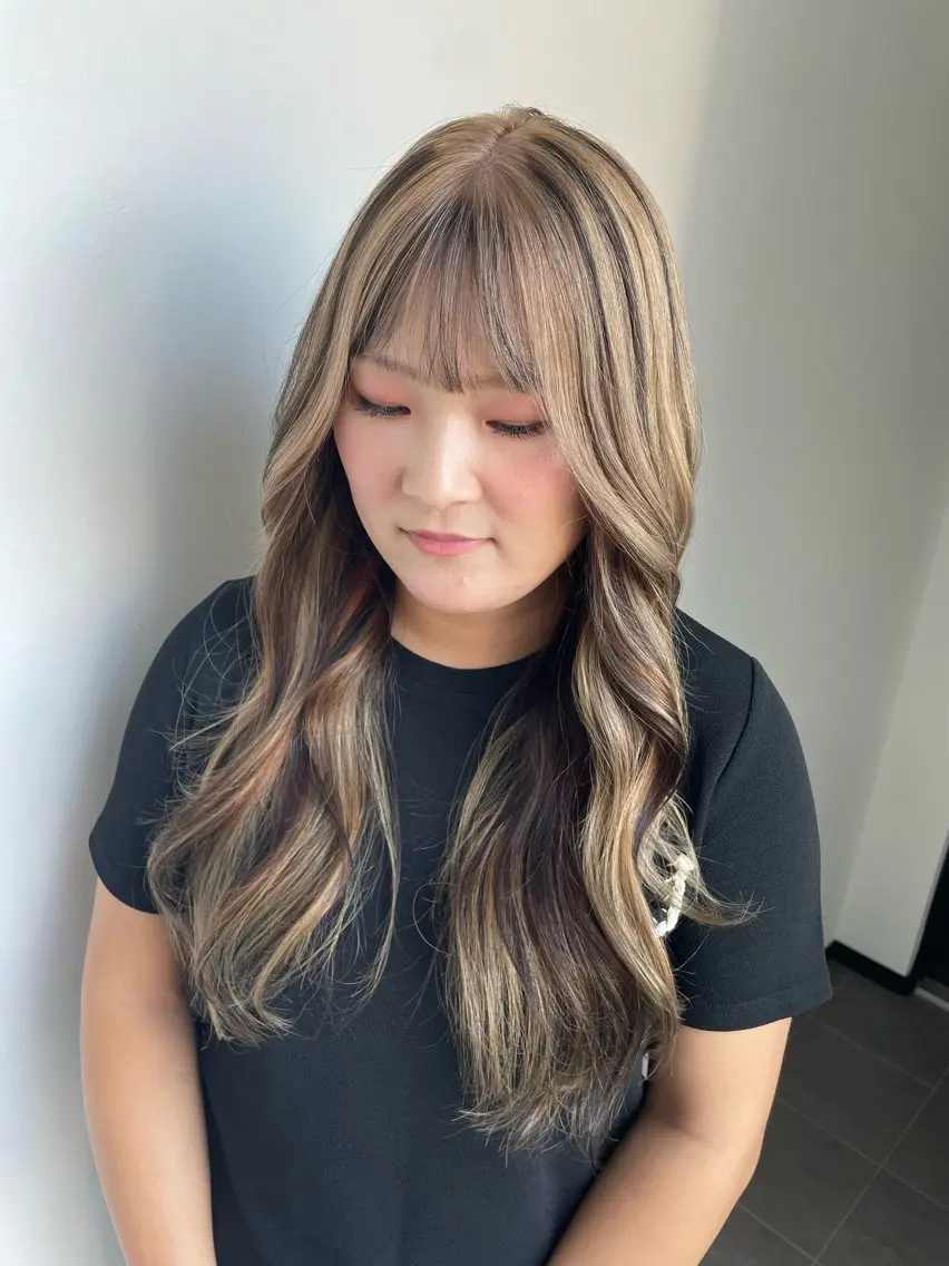ロング カラー ベージュカラー ブロンド ブロンドベージュ ヘアカラー YUI/ ブリーチカラー🌷のヘアスタイル