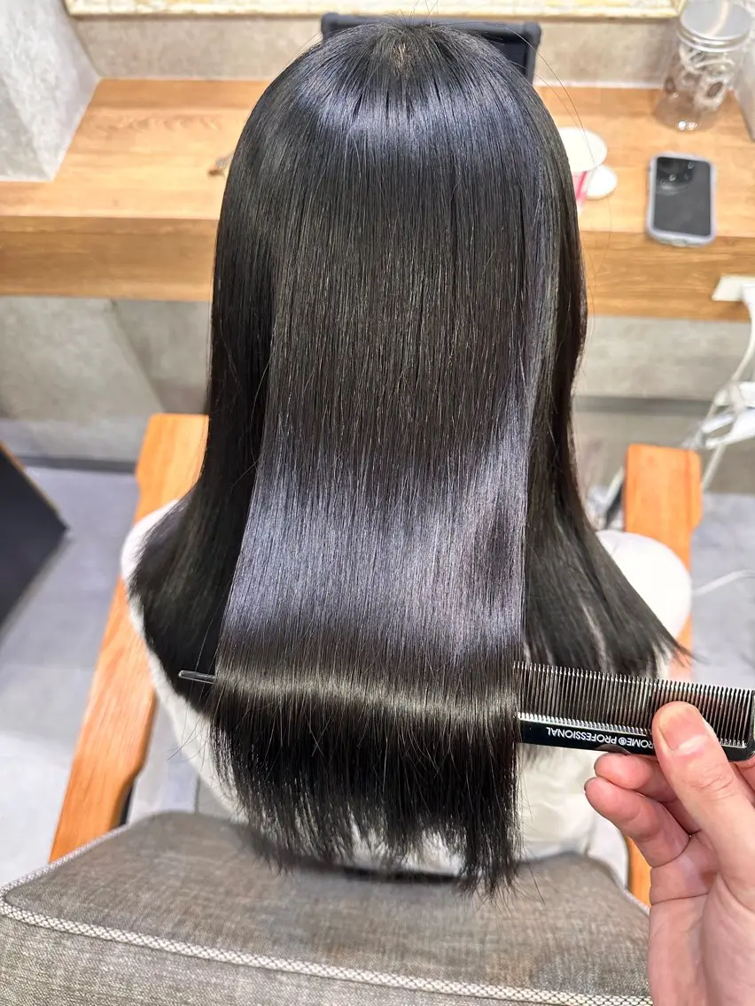 🌈平日限定🌈似合わせカット+透明感カラー+うるツヤ3stepケア✨色も質感も可愛く仕上げたい方に🩵の写真