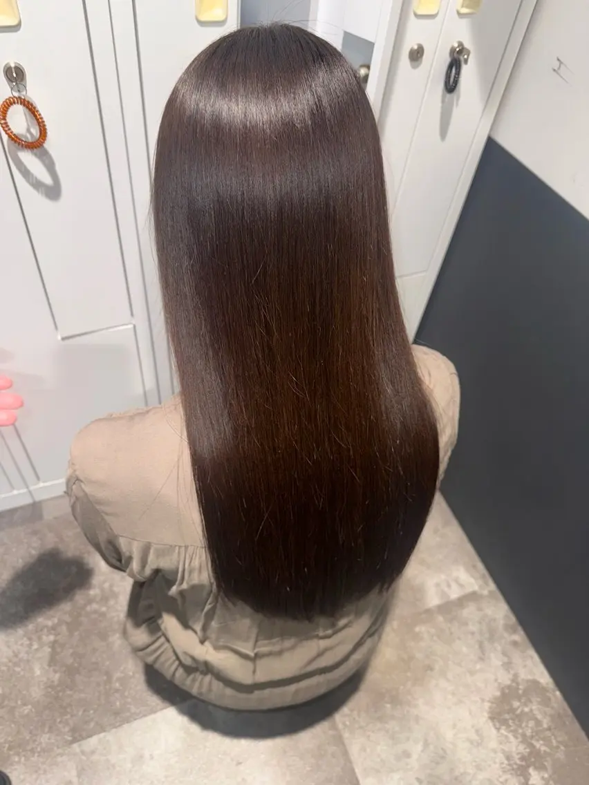 ロング 縮毛矯正 ＊・ MAHO・＊のヘアスタイル