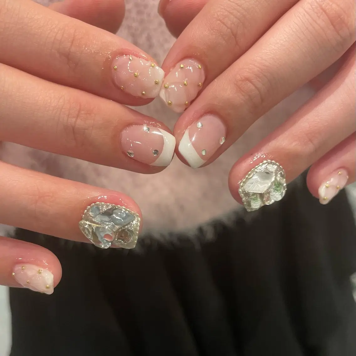ショート m kaori𓃟のネイルデザイン