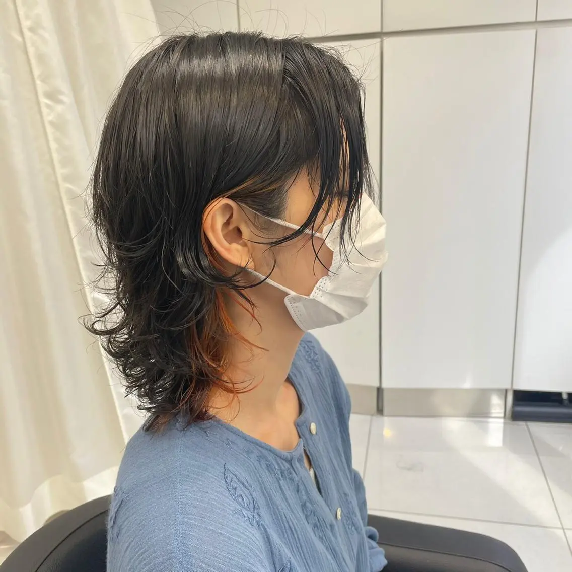 ミディアム カラー パーマ 透明感カラー ダークグレー ダークグレージュ イヤリングカラー グレージュ ヘアカラー トリートメント 【暖色カラー特化】 中山由梨のヘアスタイル
