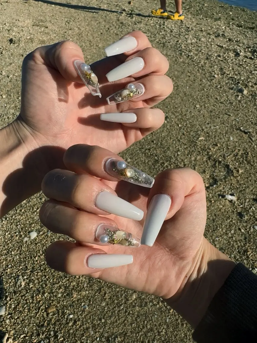 ネイル フレンチネイル ジェルネイル 韓国ネイル ロングネイル マグネットネイル ハンドネイル nail sideraのネイルデザイン