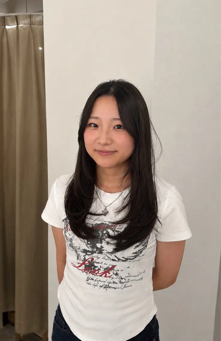 ロング SLASHスラッシュ 菅野あかねのヘアスタイル