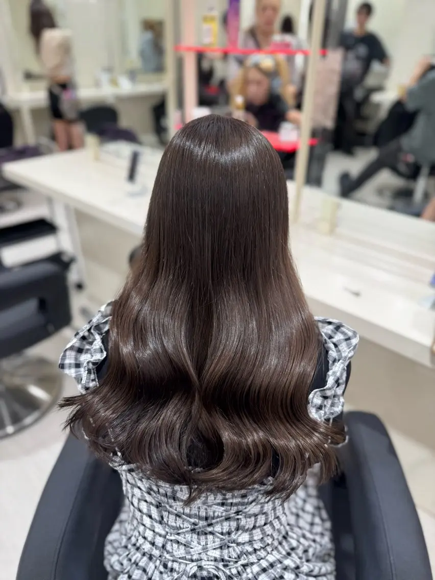 ロング カラー ヘアカラー 🤍韓国大人っぽ ベージュMAI🤍のヘアスタイル