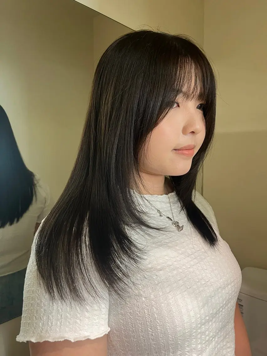 セミロング JUURI- Shionのヘアスタイル