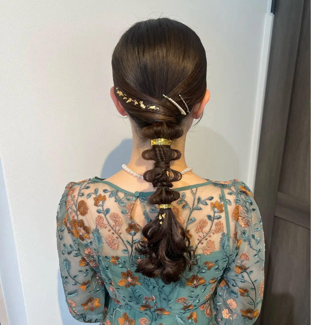 ロング ヘアアレンジ ヘアセット 岡野 真歩のヘアスタイル
