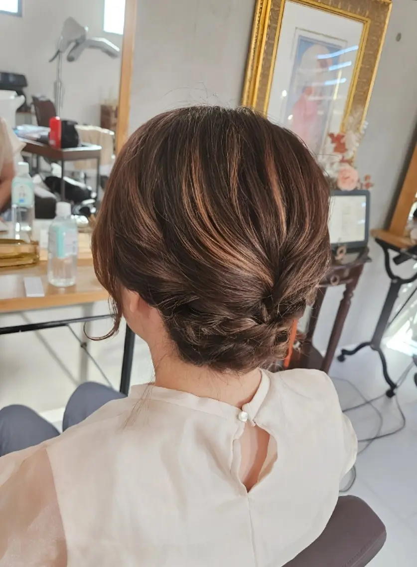 ヘアアレンジ nao 艶カラー・髪質改善のヘアスタイル