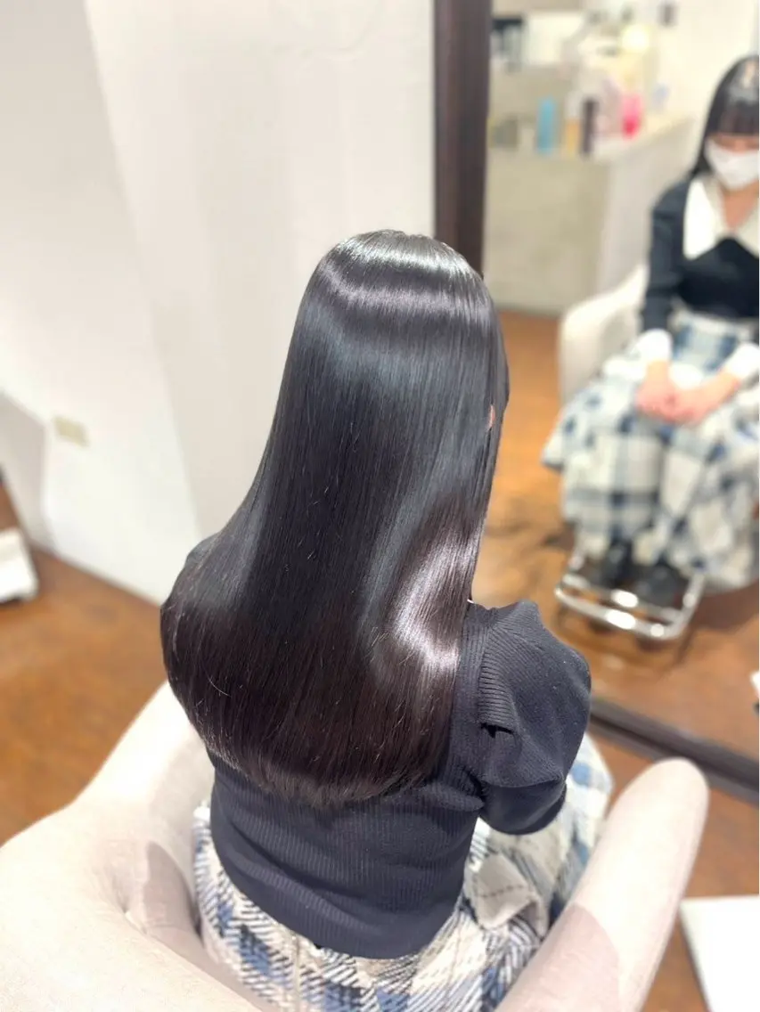 水素の力でよりダメージレスな"弱酸性"縮毛矯正でうる艶に🩵🫧の写真