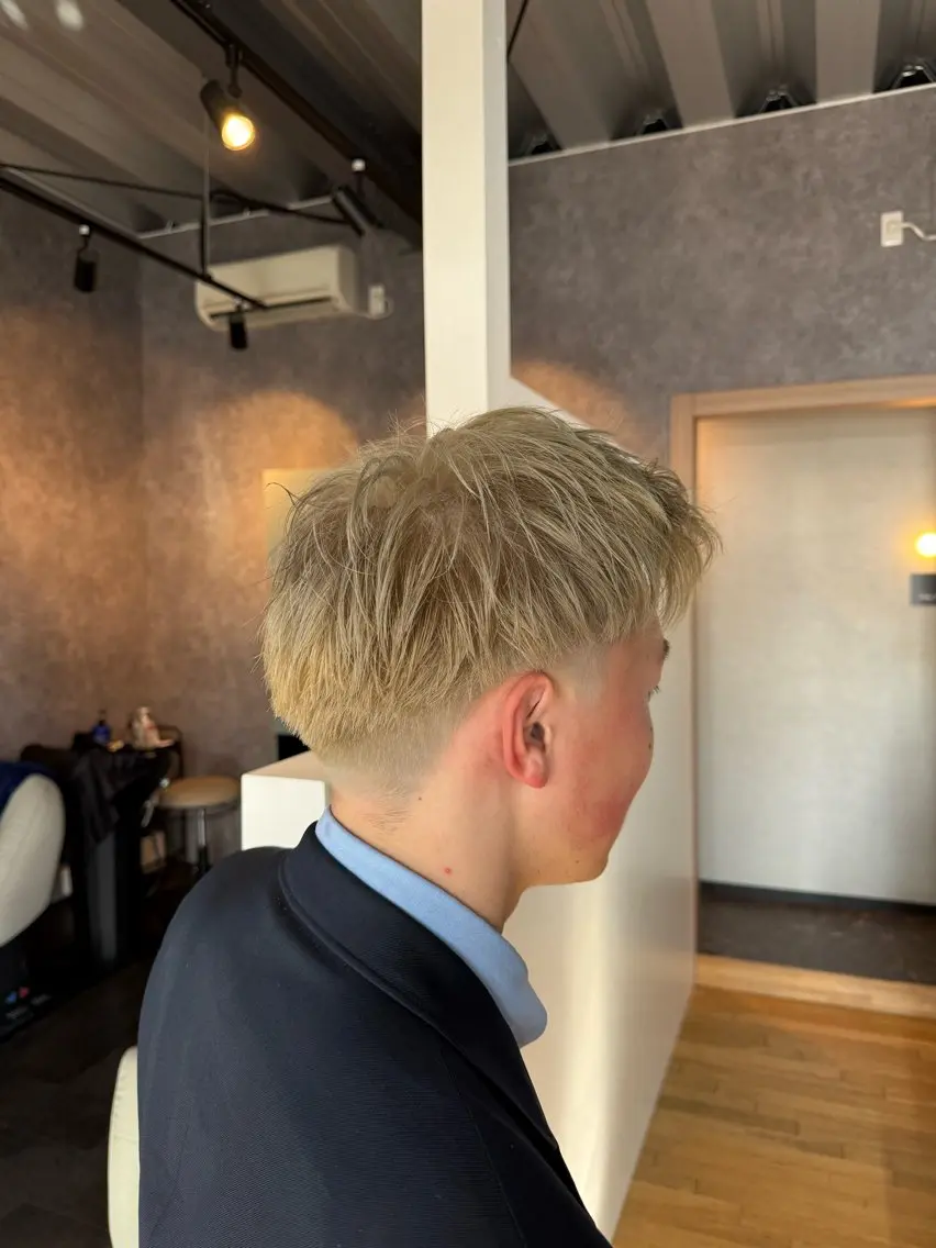 ショート カラー メンズ ベージュカラー カット ヘアカラー トリートメント 似合わせカット/ボブ ナチュラルメンズヘアのヘアスタイル