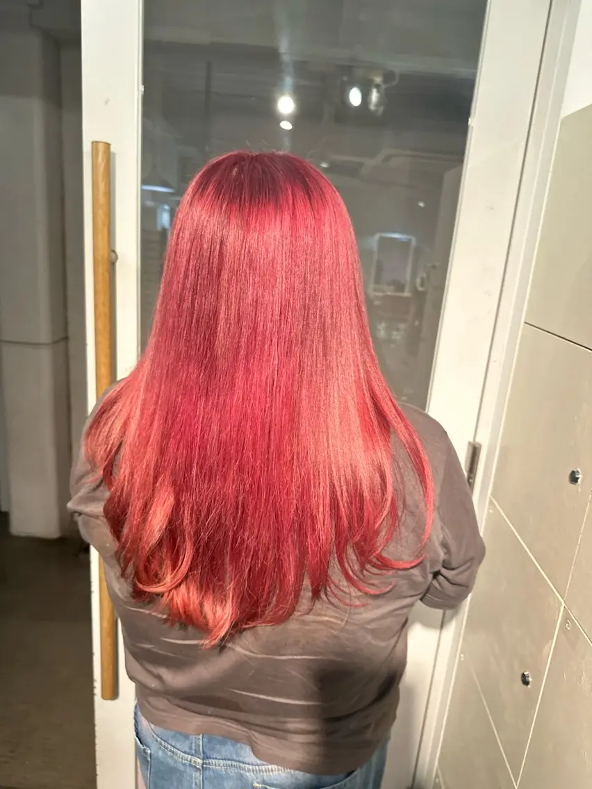ロング カラー ヘアカラー トリートメント ハイトーンカラー が絶対可愛い✨泰聖✨のヘアスタイル