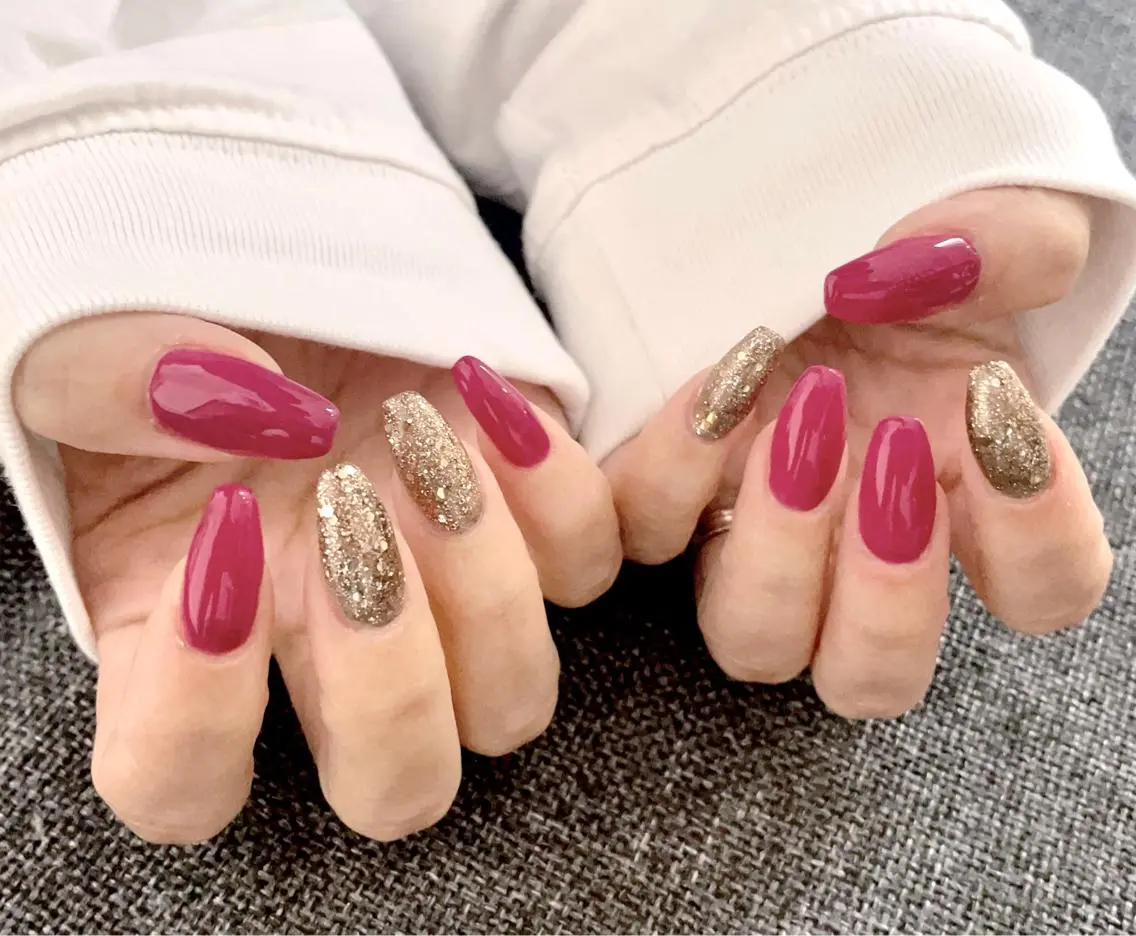 ネイル アートネイル ジェルネイル ラメ(グリッター) ニュアンスネイル ピンク nail salon Ni-i-naのネイルデザイン