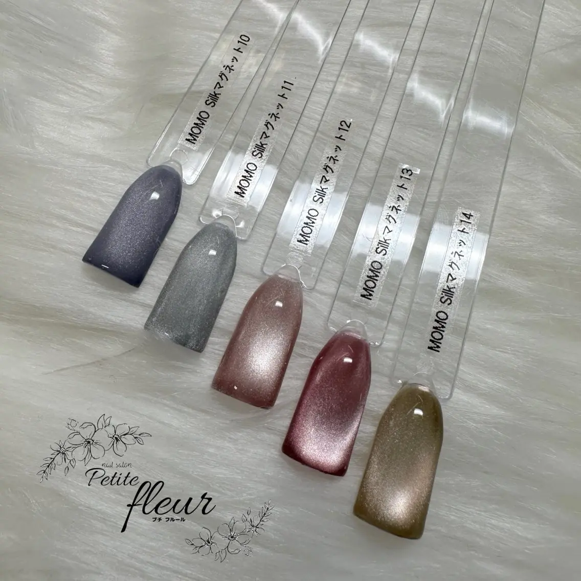 ネイル マグネットネイル ハンドネイル ❁⃘*。Petite fleur❁⃘*りさのネイルデザイン