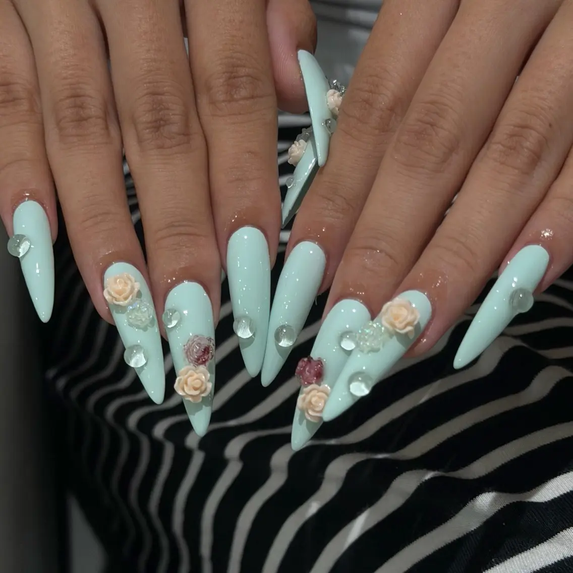 ネイル ハンドネイル IROHA NAIL kurumiのネイルデザイン