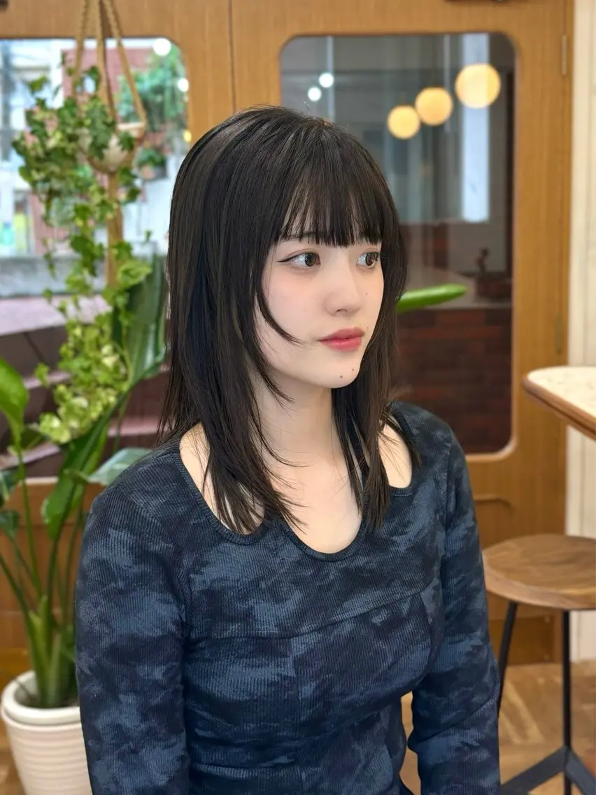 ミディアム カラー ミディアムレイヤー レイヤーカット ayano🫧 《CIEN》のヘアスタイル