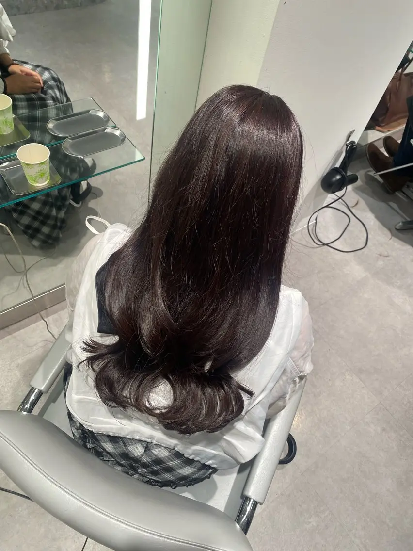ロング ヘアカラー トリートメント 川村 歩夏のヘアスタイル