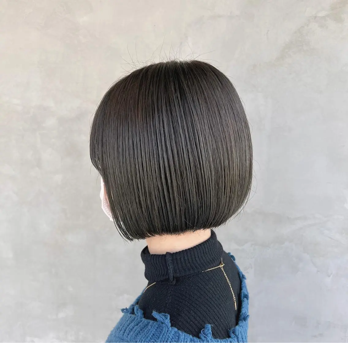 ショート ボブ 切りっぱなしボブ 👩🏼ミニボブのヘアスタイル
