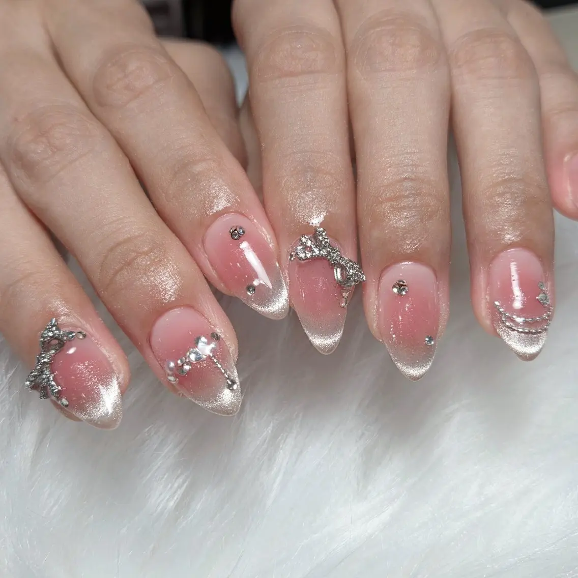 ネイル ハンドネイル Ugirl Nail Seikaのネイルデザイン