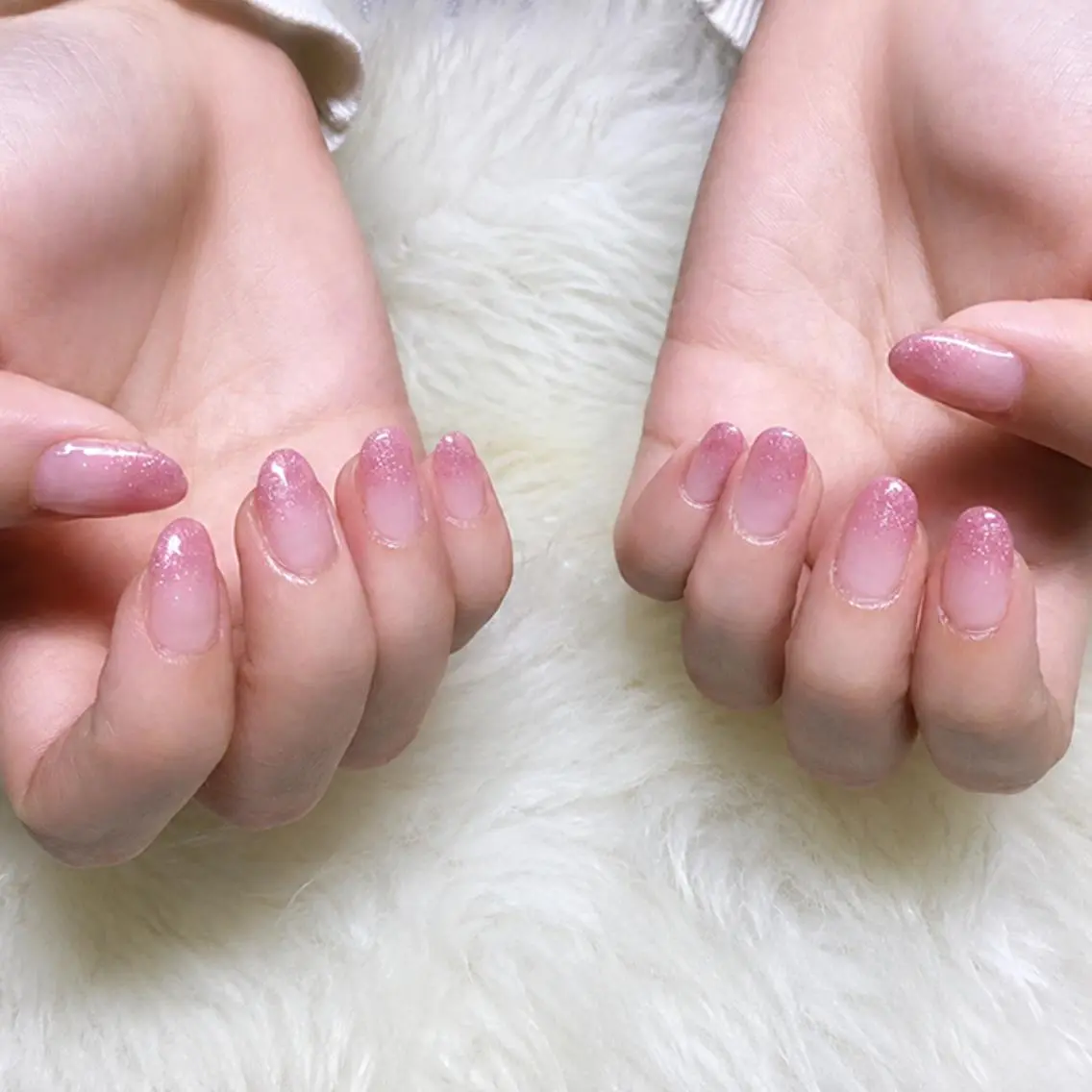 ネイル グラデーション ピンク ハンドネイル K. Airiのネイルデザイン