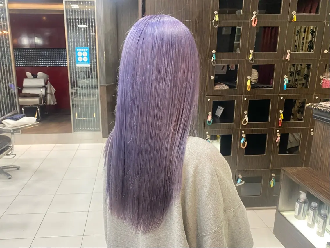ロング カラー ブリーチ ハイトーンカラー ヘアカラー トリートメント グレージュ達人/赤み 消し/ブリーチ/岩崎のヘアスタイル