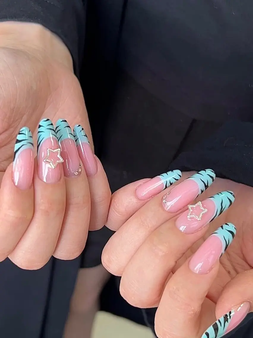 ネイル アートネイル ジェルネイル 韓国ネイル ニュアンスネイル 夏ネイル ハンドネイル フットネイル Umee Nailのネイルデザイン