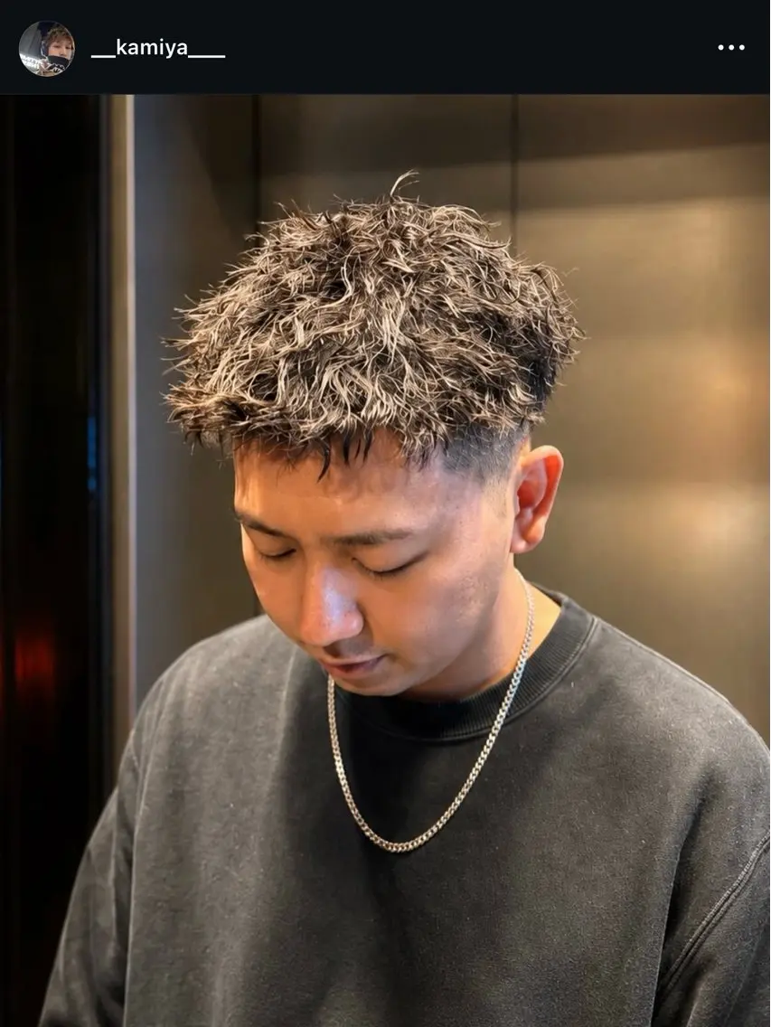 ショート パーマ メンズ メンズパーマ メンズツイストパーマ 刈り上げ ツイストパーマ カット パーマ ［メンズ特化］神谷 清のヘアスタイル