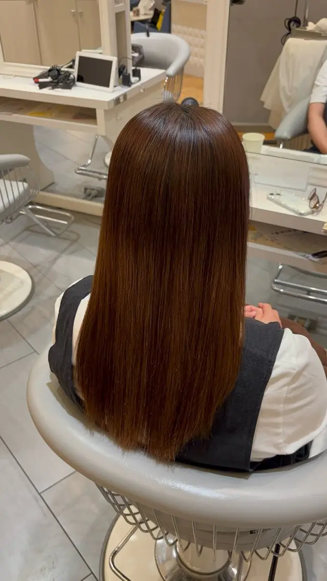 ショート 酸性ストレート 縮毛矯正 オオカメ ユヅキのヘアスタイル