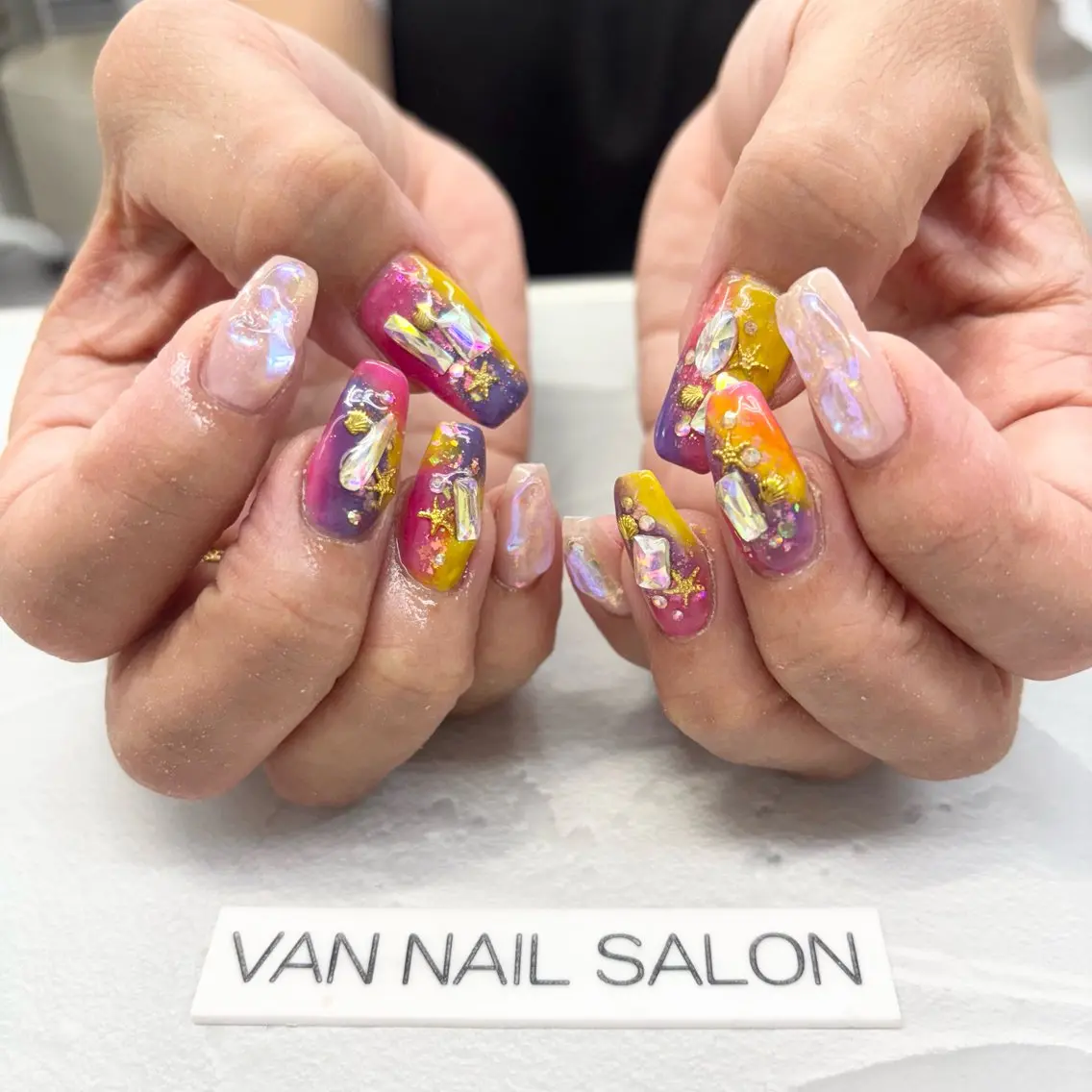 ネイル ハンドネイル VANNAIL 海老名店のネイルデザイン