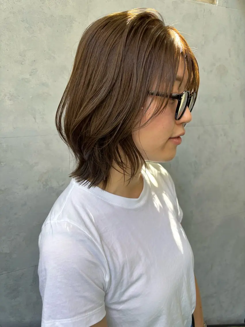 ミディアム カラー ミディアムレイヤー ベージュカラー オリーブベージュ ボブ レイヤーカット カット ヘアカラー ボブ×レイヤーカット 透明感カラー/Fuuのヘアスタイル