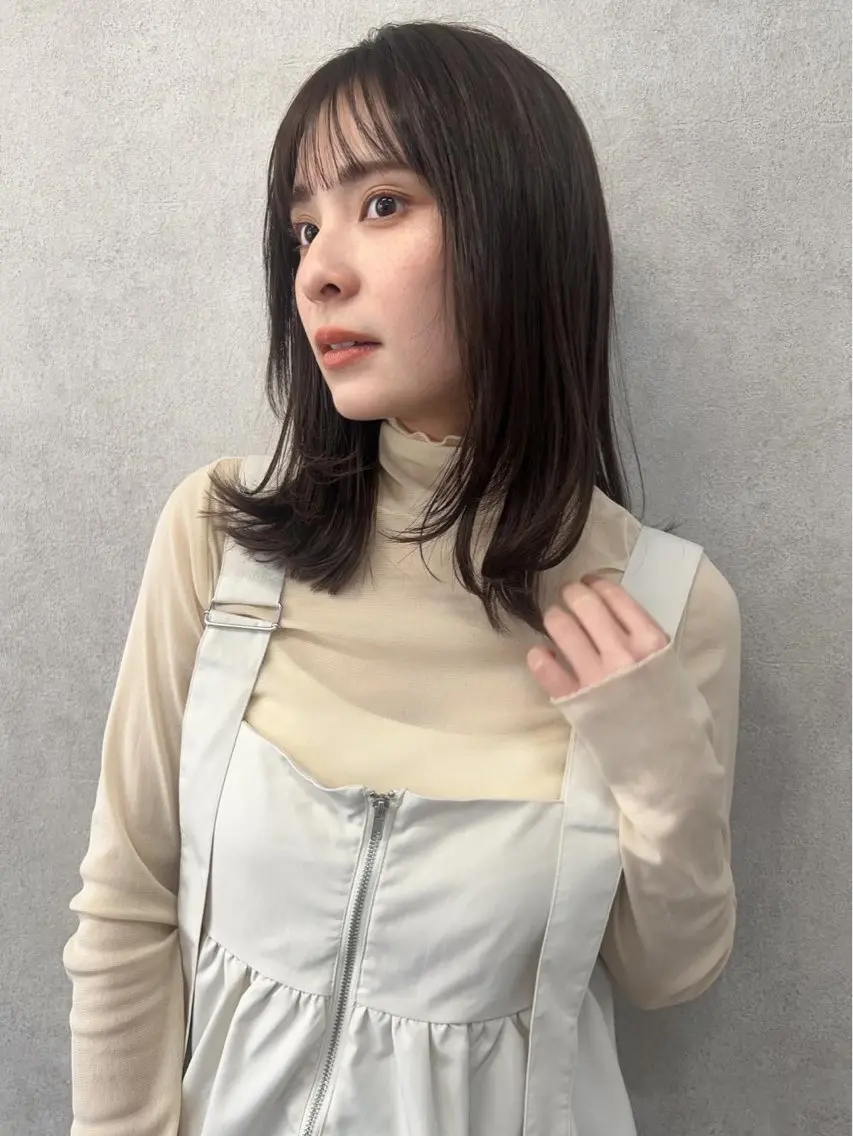 セミロング カット トリートメント 🫧ダブルカラー /縮毛矯正🫧のヘアスタイル