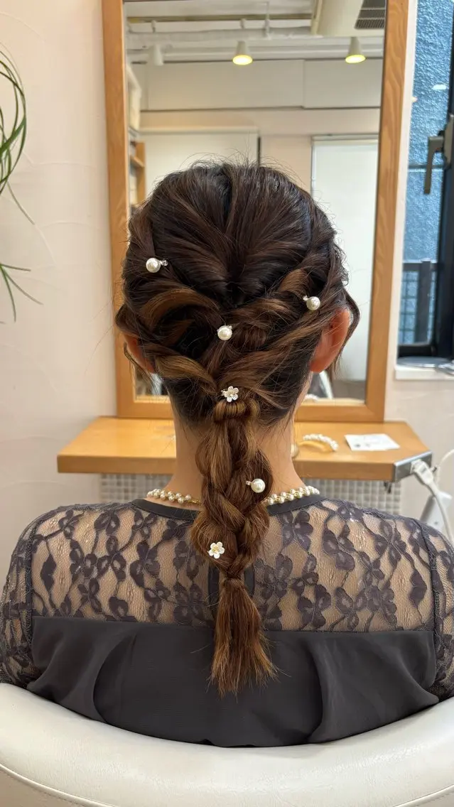 ミディアム ヘアアレンジ ヘアセットモデル/ kotohaのヘアスタイル