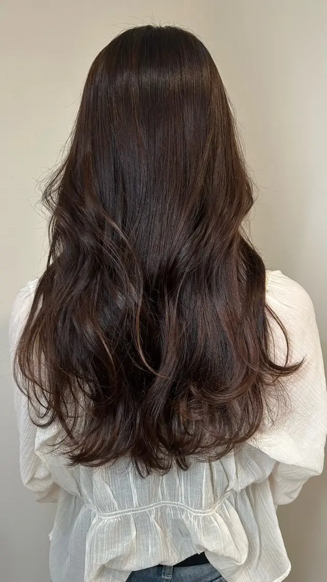 ロング カラー カット ヘアカラー トリートメント 小澤 一稀のヘアスタイル