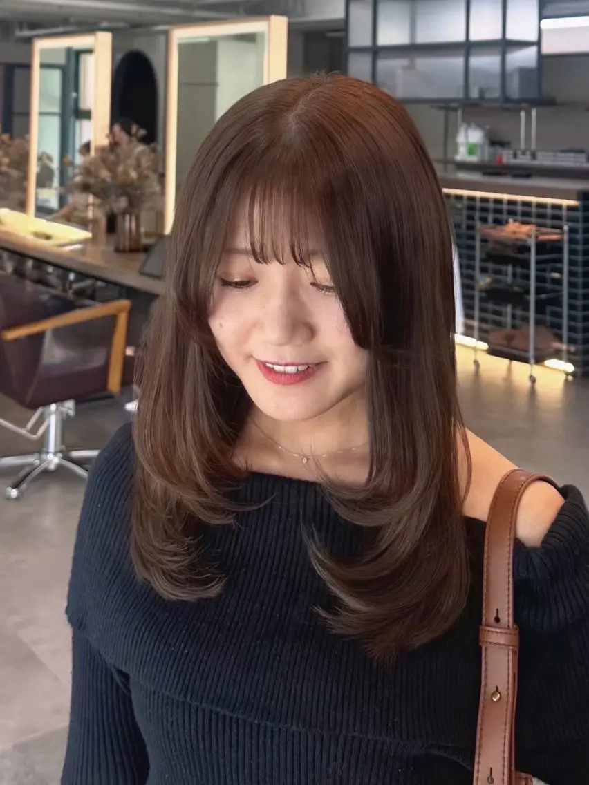 ミディアム カラー レイヤーカット カット ヘアカラー トリートメント 髪質改善/レイヤー/ 🐣kokoro🌸のヘアスタイル