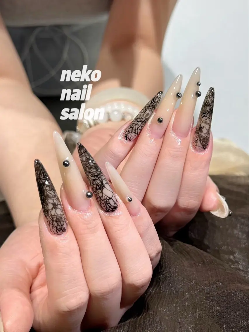 ネイル ガーリー 韓国ネイル レース ハンドネイル neko nailのネイルデザイン