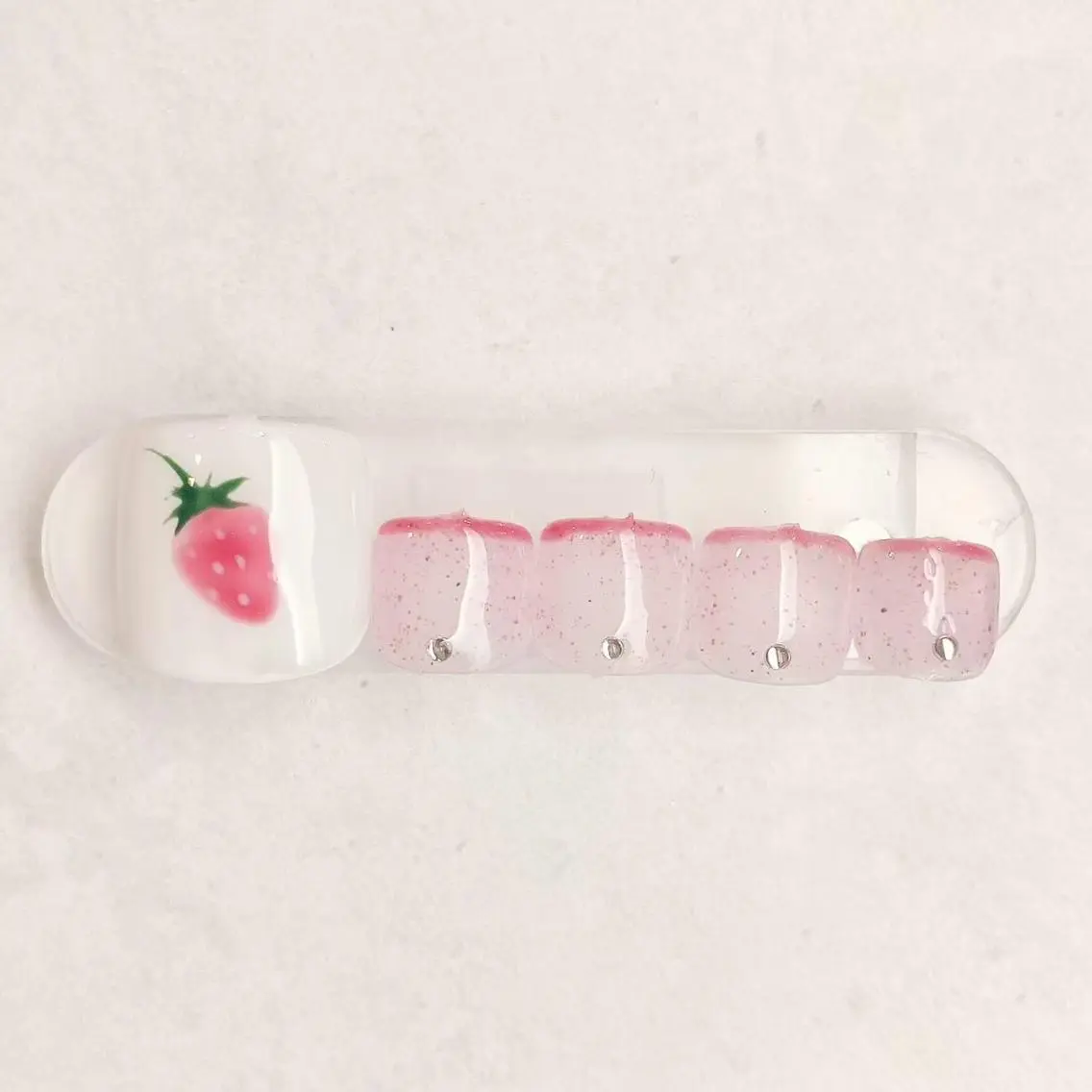 ネイル TiaryNail ERIKAのネイルデザイン