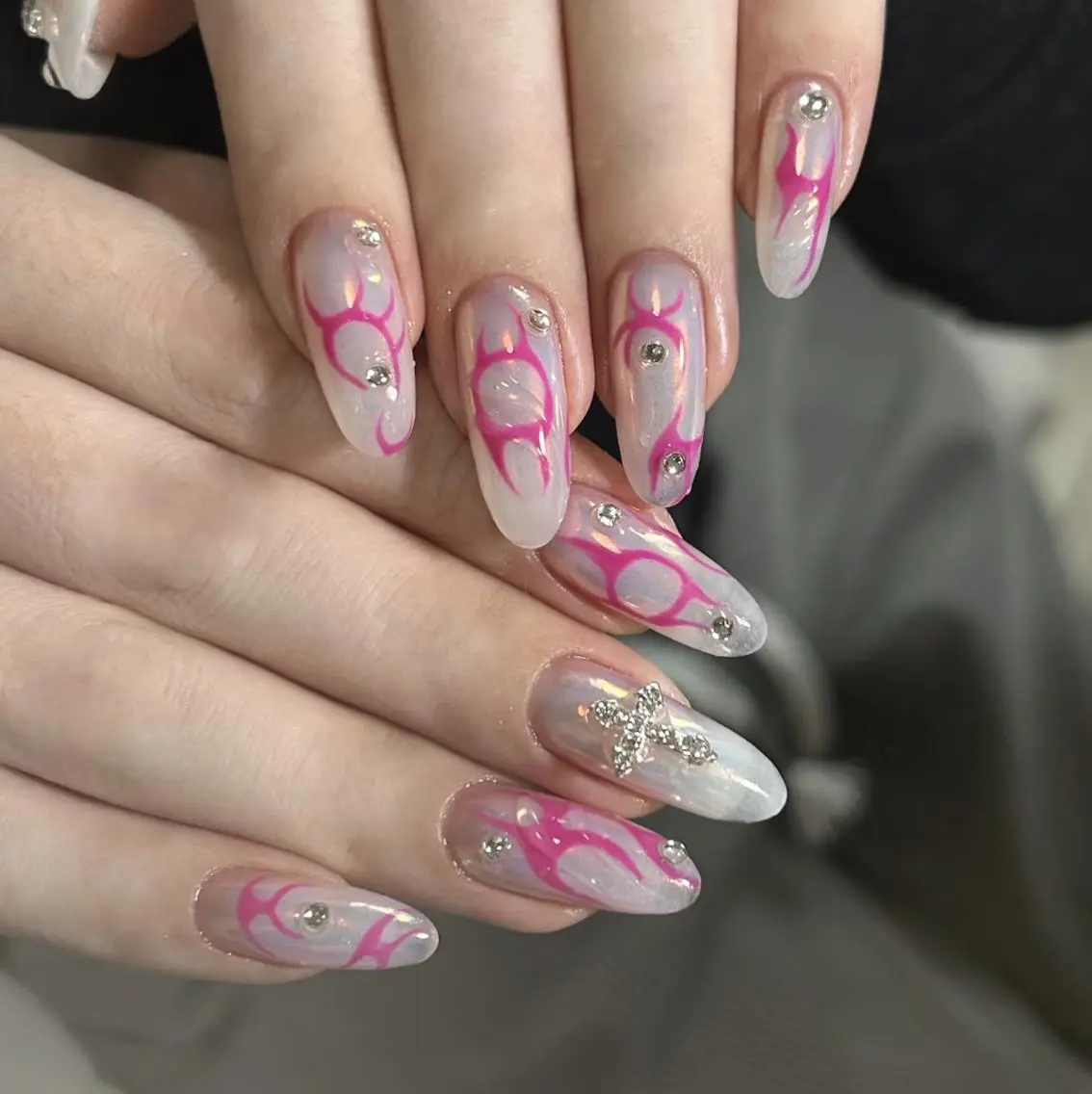ネイル ハンドネイル エリ🫧 nail池袋東口のネイルデザイン
