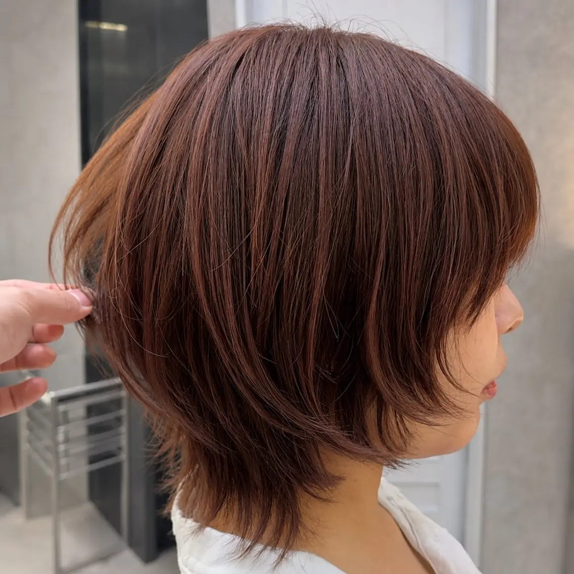ミディアム カット ヘアカラー トリートメント ウルフカット/ レイヤー/大石晴也のヘアスタイル
