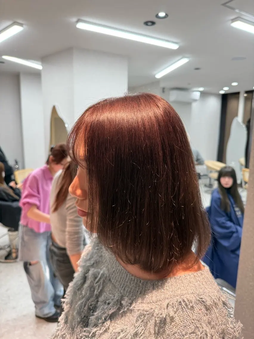 ショート カラー ブリーチ 平山 翔意のヘアスタイル
