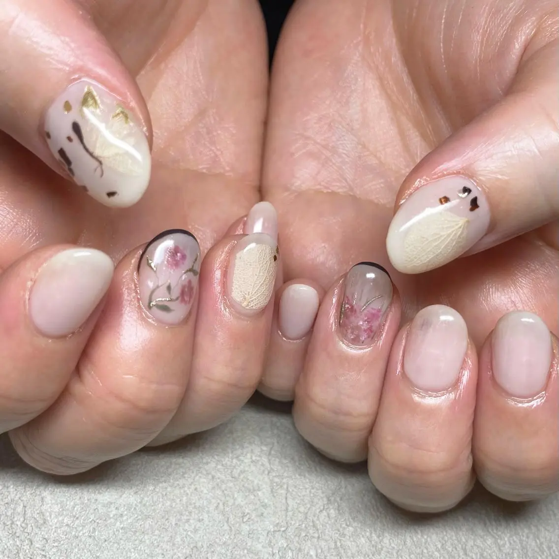 ネイル アートネイル ニュアンスネイル 夏ネイル ハンドネイル 山田 貴子のネイルデザイン