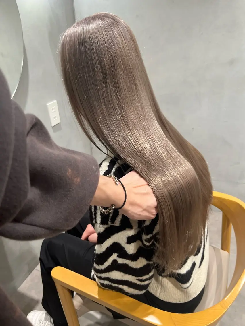 カラー カット 縮毛矯正 河原 楓樹のヘアスタイル