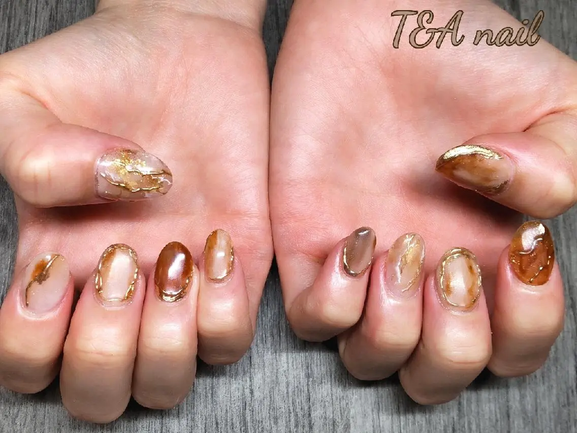 ミディアム ネイル 長さ出し ジェルネイル ニュアンスネイル スカルプネイル T&A nailのネイルデザイン