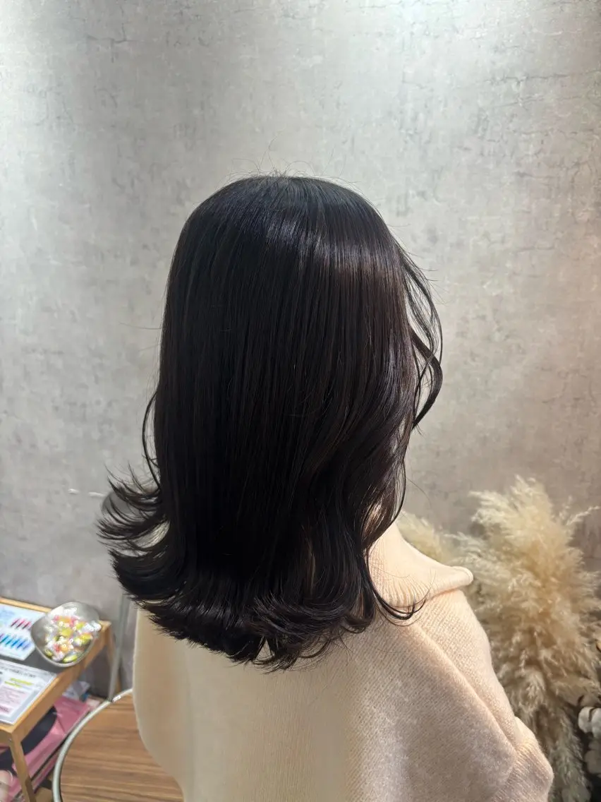 ミディアム カット ヘアカラー 石原 望来のヘアスタイル