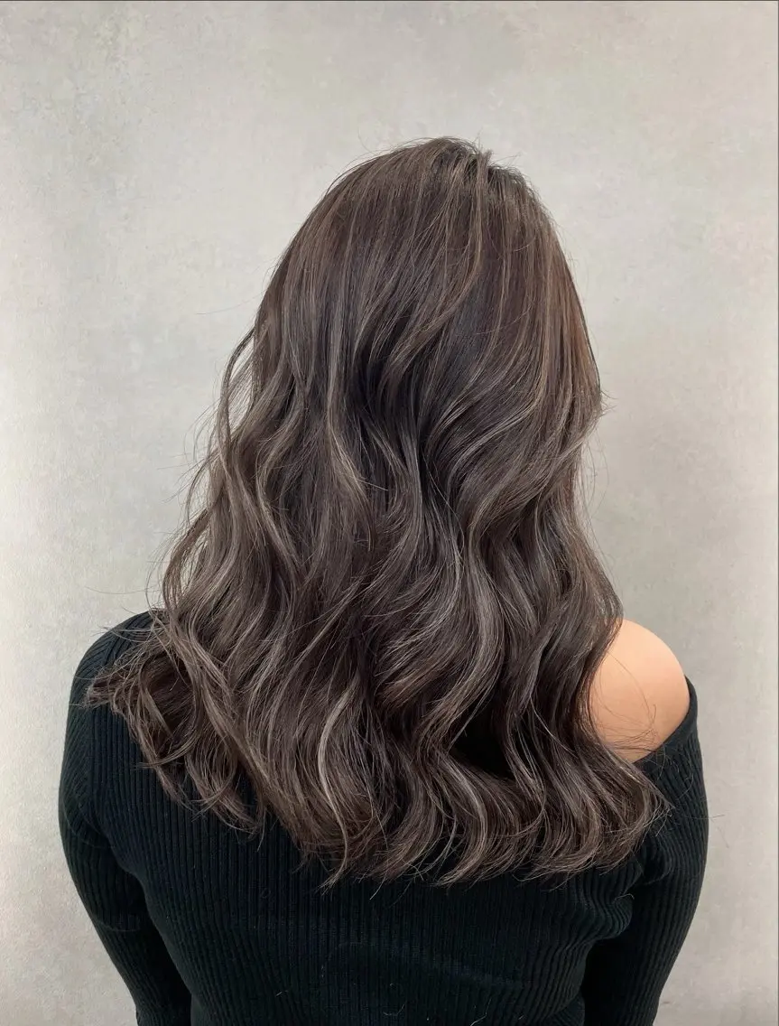 ミディアム ✨レイヤーカット 海外ヘア/原宿✨のヘアスタイル