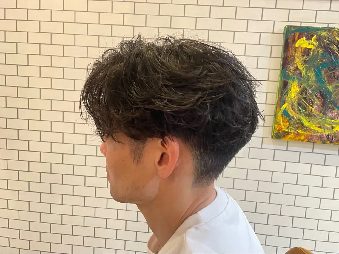 ミディアム クボタ マコトのヘアスタイル