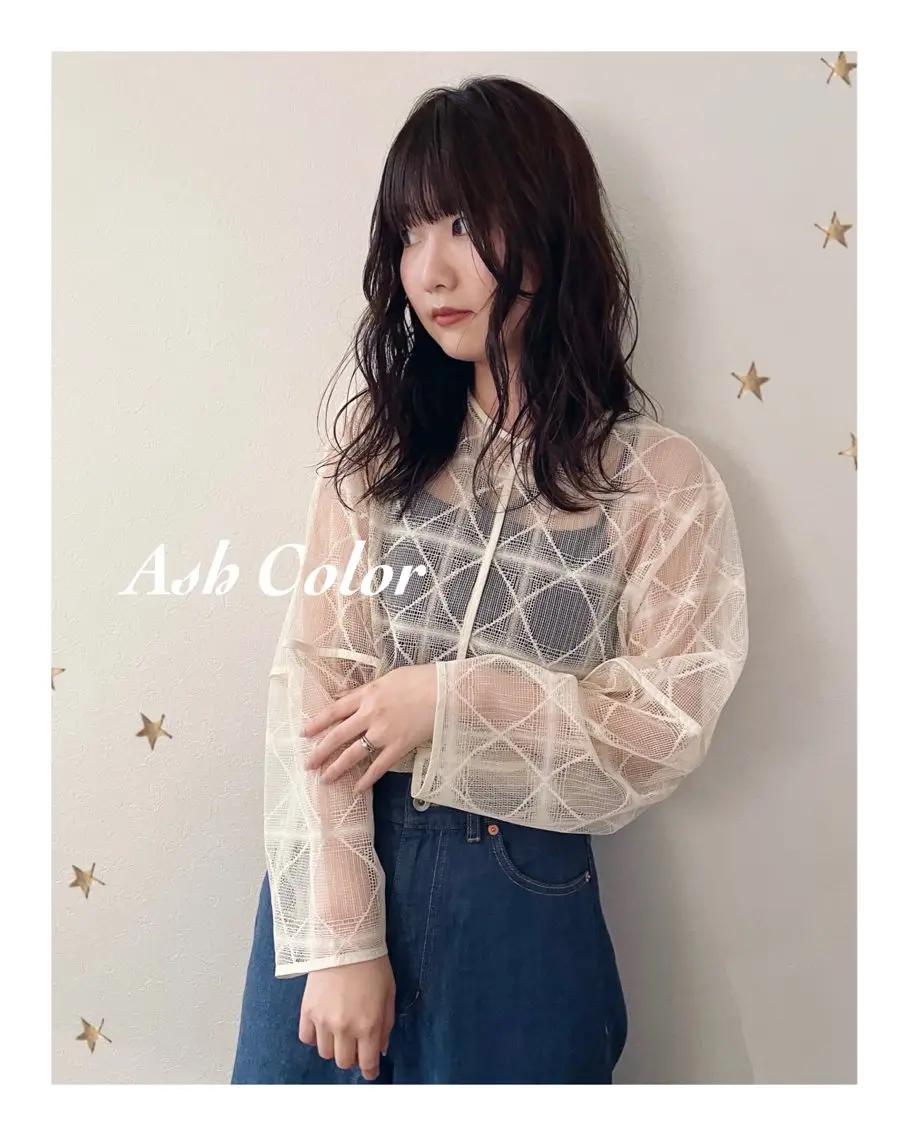ロング カラー カット ヘアカラー 市川 千夏のヘアスタイル