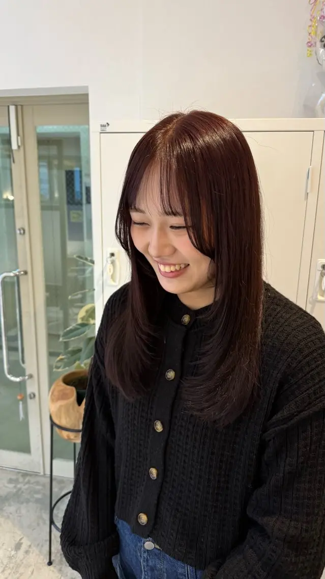 セミロング 飯島 成美のヘアスタイル